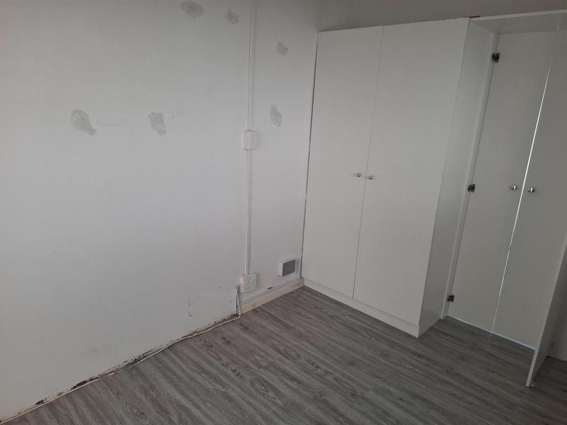 To Let 1 Bedroom Property for Rent in Goodwood Central Western Cape